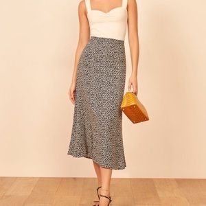 Reformation Bea Midi Skirt in Ansel